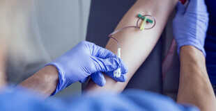 Bild i.v. Blutabnahme - Fortbildung für Pflegeassistent:innen