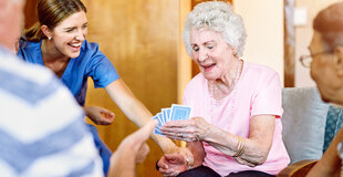 Bild Geriatrische Aktivierungsfachkraft  - Level 1 - Aktivierungsassistent:in