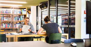 Bild Wissenschaftlich kompetent im Gesundheitsberuf